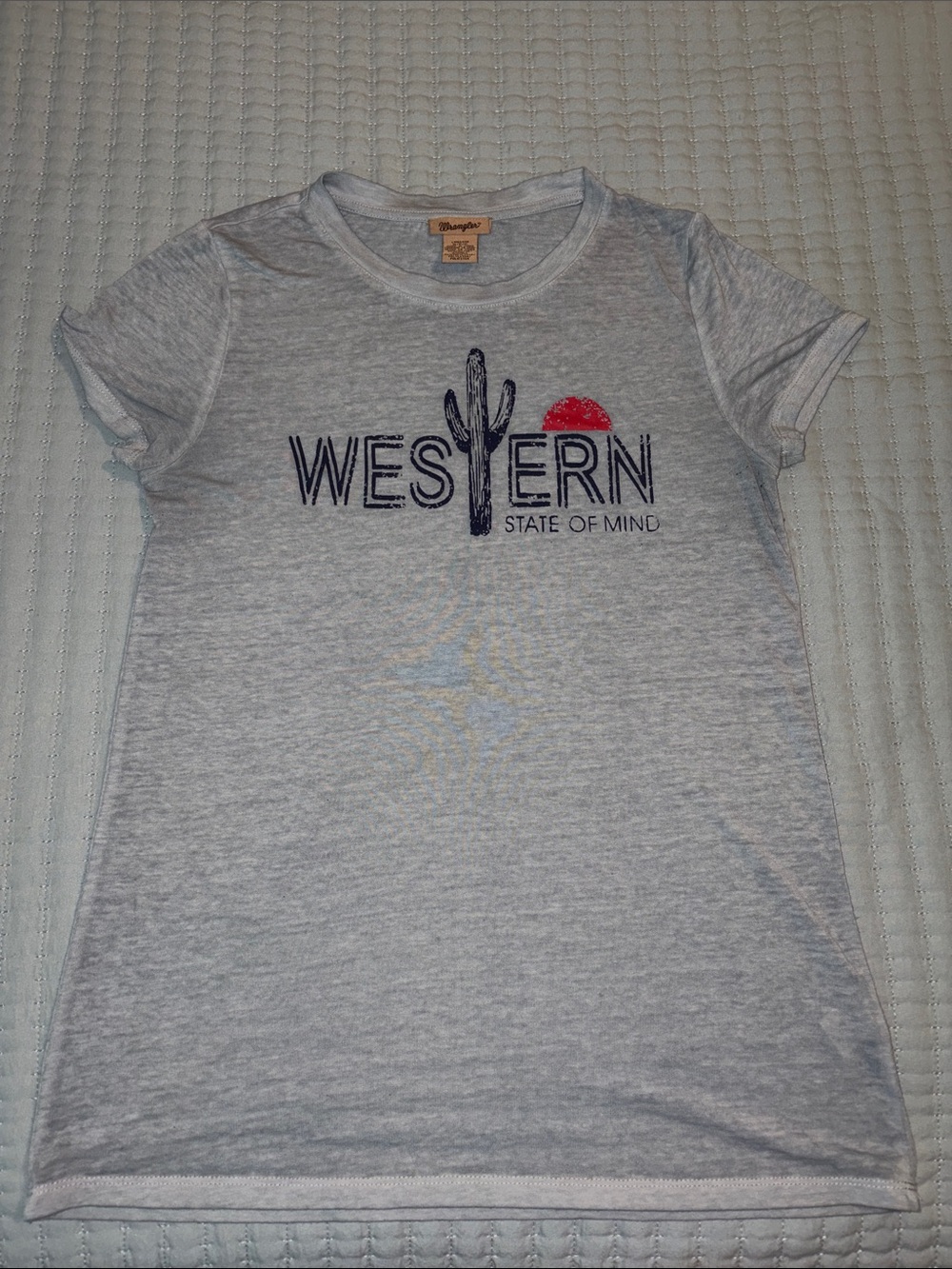 Wrangler Women's Light Gray 'Western' Graphic Tee with Red Sun